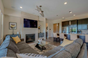 Modern Scottsdale Condo with Patios and Mountain Views